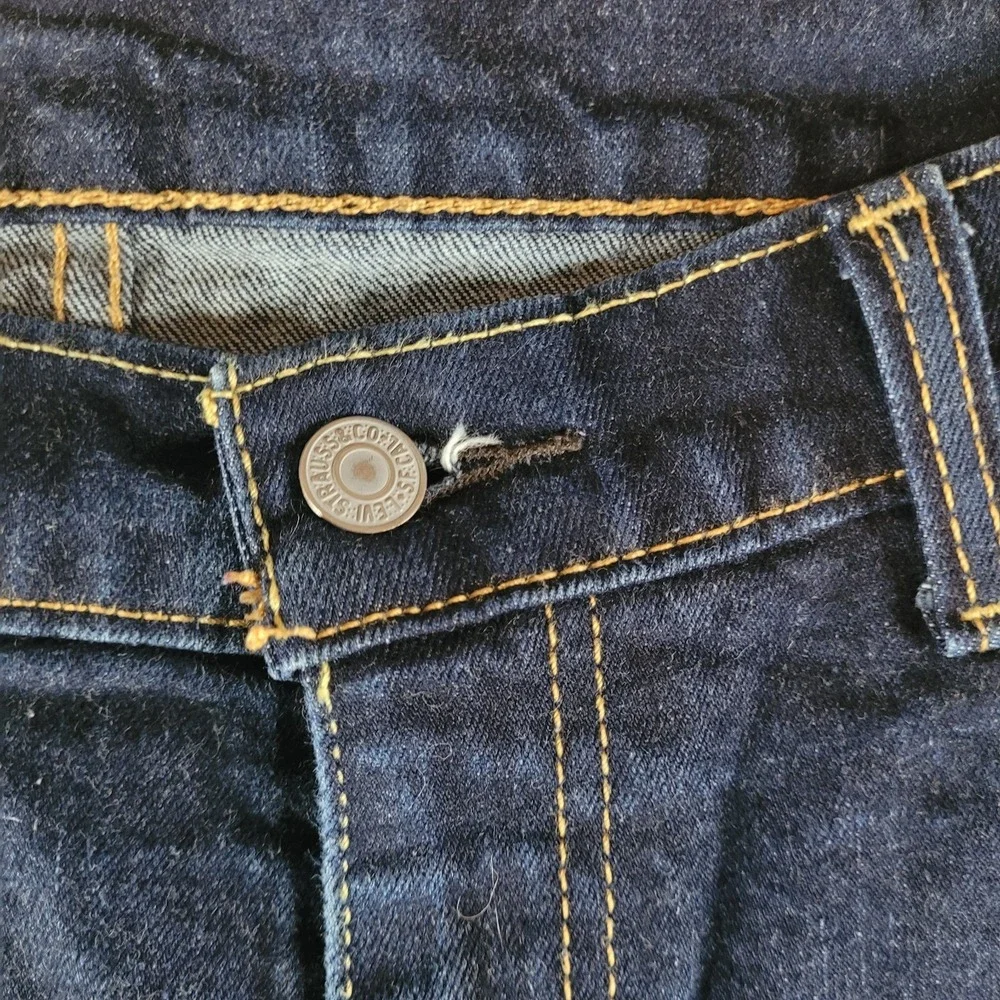 Levi's 550 Men's Jeans Size 36x30 Blue Relaxed Fit Look At Pics
